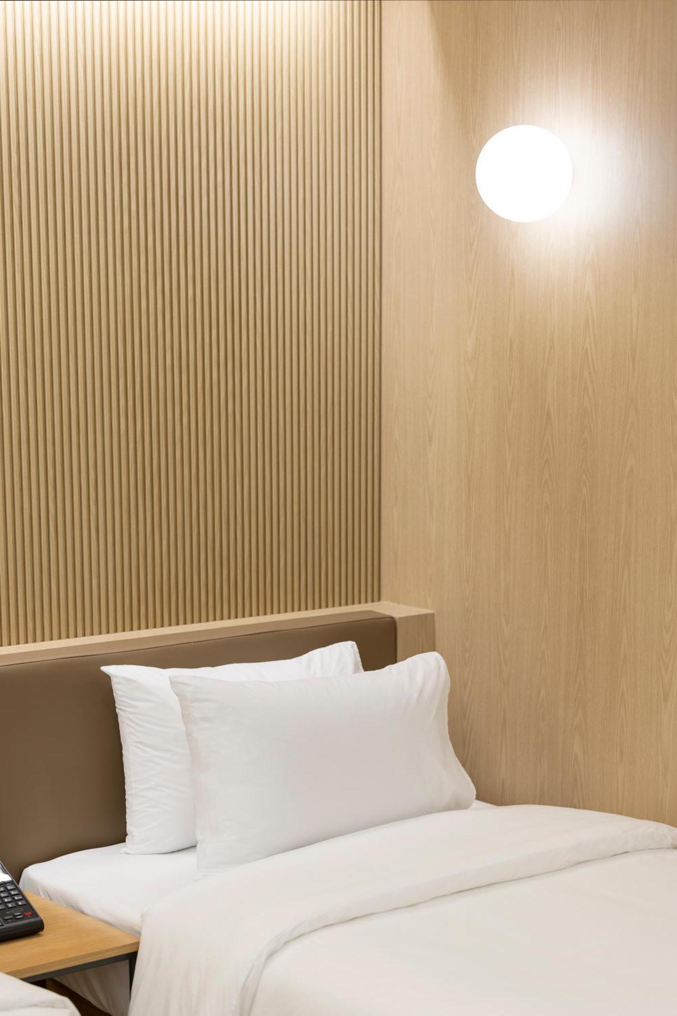 Busan H-Avenue Hotel Seomyeon Station Ngoại thất bức ảnh