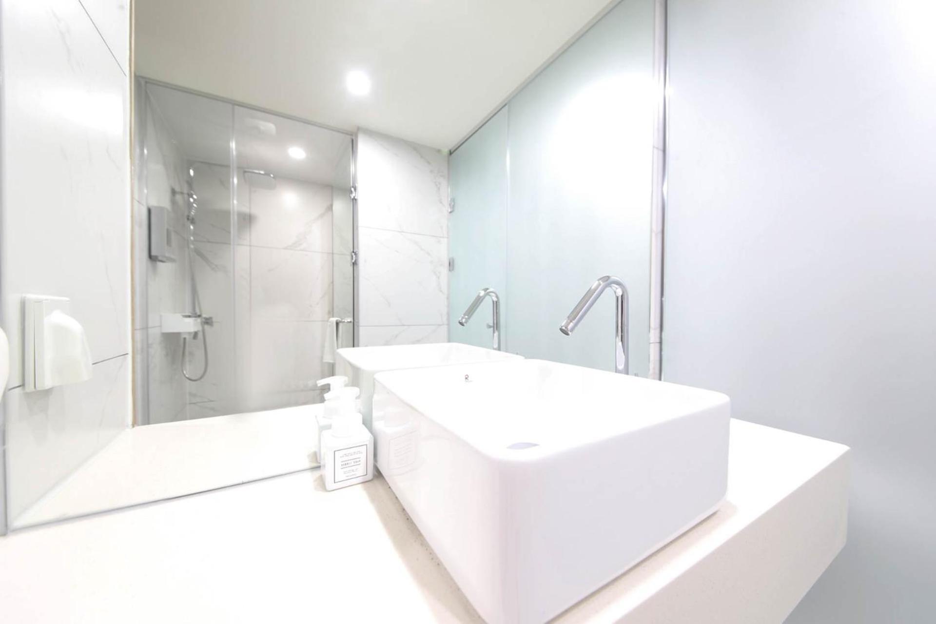 Busan H-Avenue Hotel Seomyeon Station Ngoại thất bức ảnh